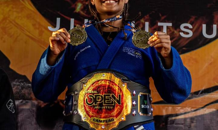 Atleta de jiu-jitsu de Serrinha conquista dois ouros no Campeonato Open Pombal aos 16 anos