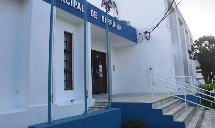 Câmara analisa projeto que desmembra Secretaria e cria novas estruturas no Executivo Municipal em Serrinha