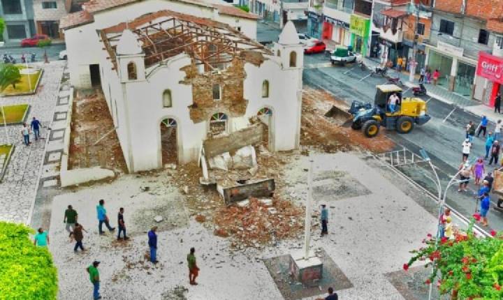 Confira imagens de como ficará a nova Igreja Matriz de Retirolândia