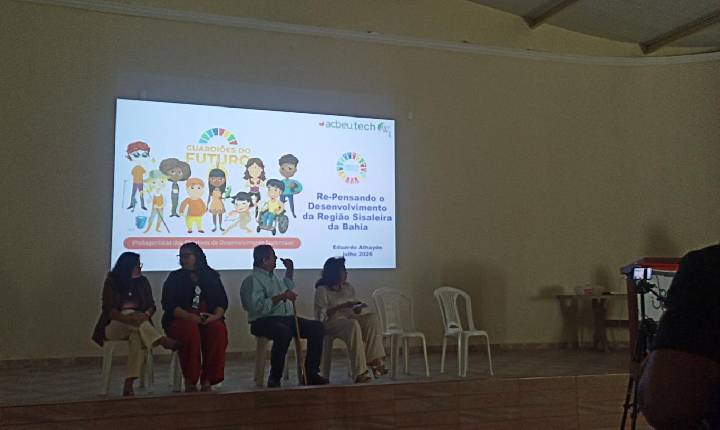 Encontro em Serrinha debate soluções para elevar a aprendizagem e reduzir desigualdades na educação