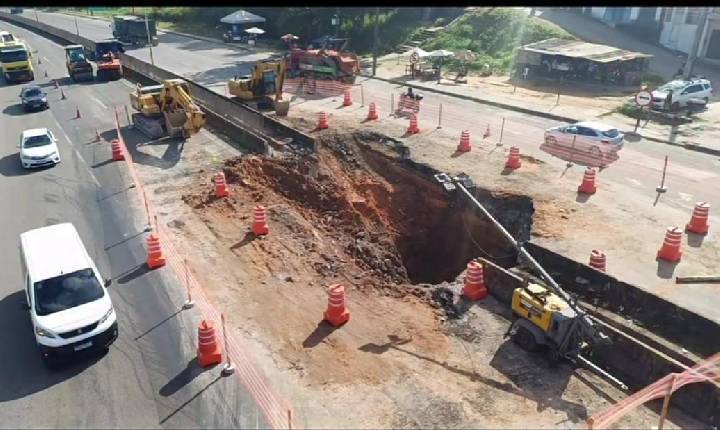 Governo Federal decreta emergência na BR-324 após agravamento de danos na pista em Simões Filho