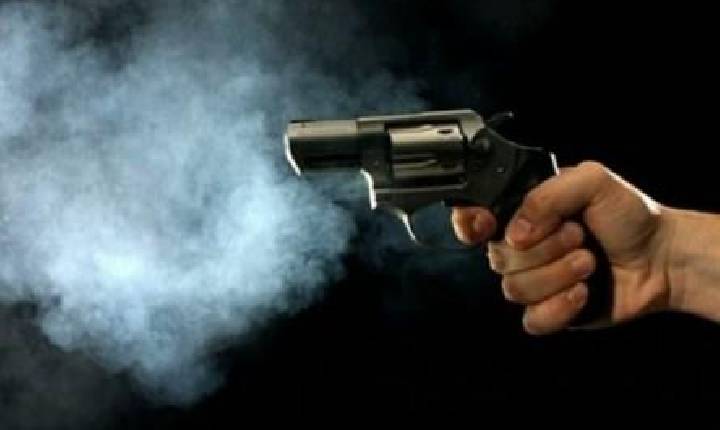 Homem é atingido por disparos em Serrinha e entra em igreja para pedir socorro