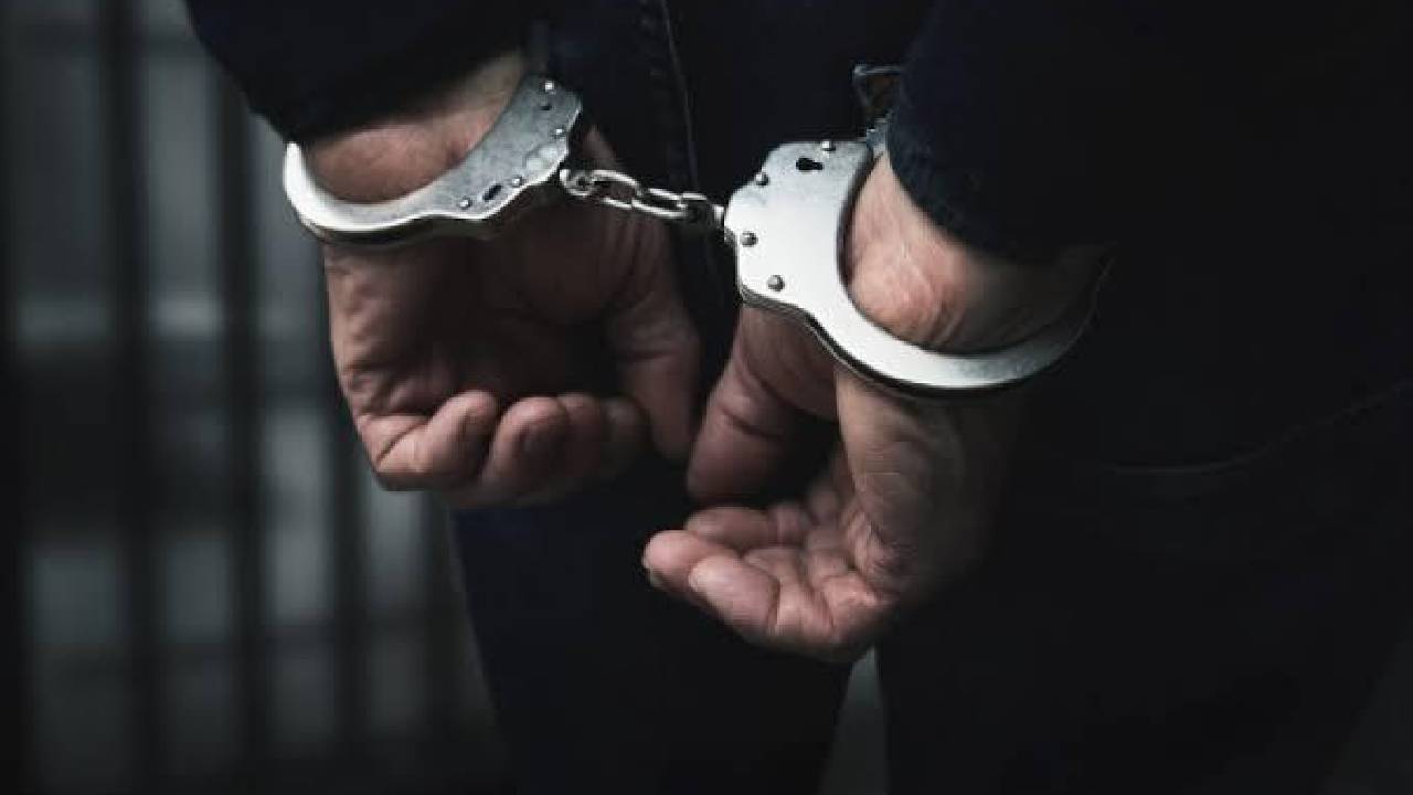 Homem é preso após descumprir medida protetiva e voltar a ameaçar familiar em Serrinha