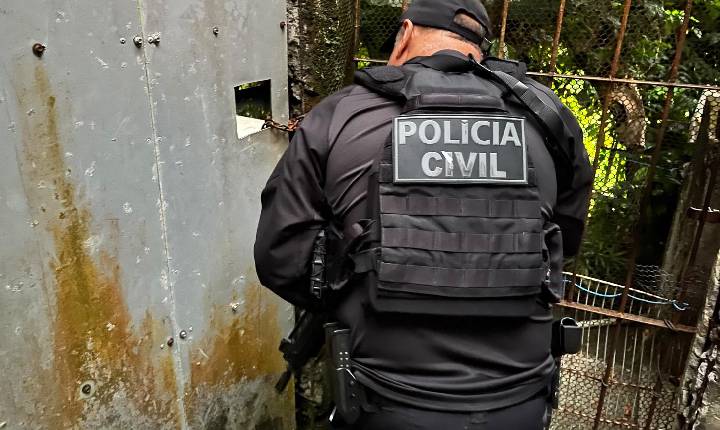 Homem é preso em Quixabeira suspeito de estrangular idoso em Conceição do Coité