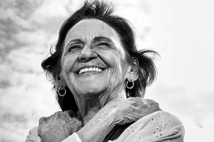 Laura Cardoso, uma das grandes damas da dramaturgia brasileira, morre aos 98 anos