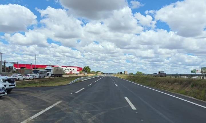 Ministro dos Transportes destaca segurança e impacto econômico da duplicação entre Serrinha e Santa Bárbara