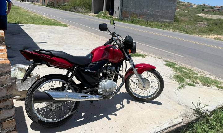 Motocicleta furtada em Serrinha é recuperada e Polícia Civil intensifica investigações para identificar autores