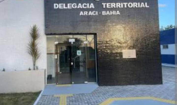 PM apreende porções de drogas após denúncia de movimentação suspeita em povoado de Araci