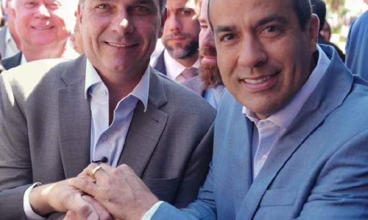Prefeito de Salvador confirma alinhamento com o partido e declara apoio a Flávio Bolsonaro no 2º turno: 