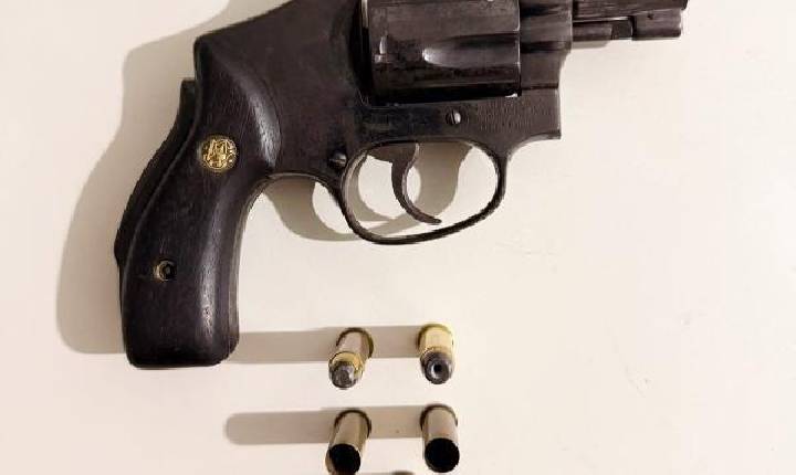 Suspeito de tentar matar homem em Ichu é preso em Serrinha após tentativa de fuga