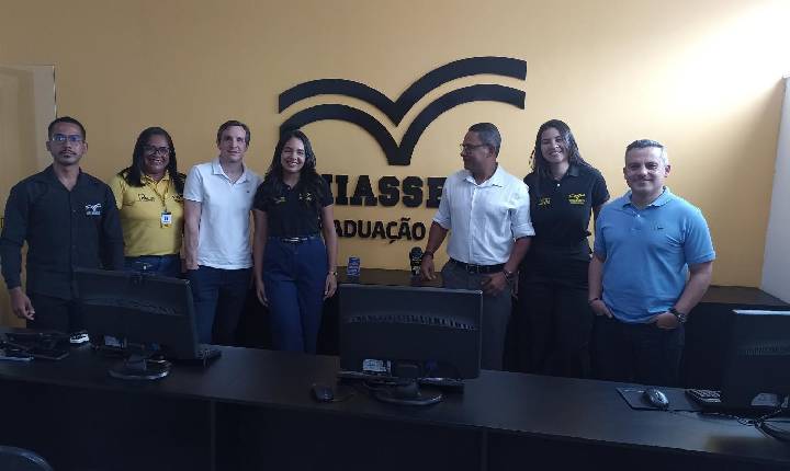 Uniasselvi investe em tecnologia para transformar o ensino superior e ampliar acesso ao EAD no Brasil