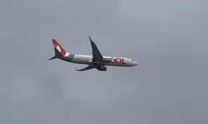 Vídeo: avião da Gol retorna ao Recife após colisão com pássaro durante decolagem