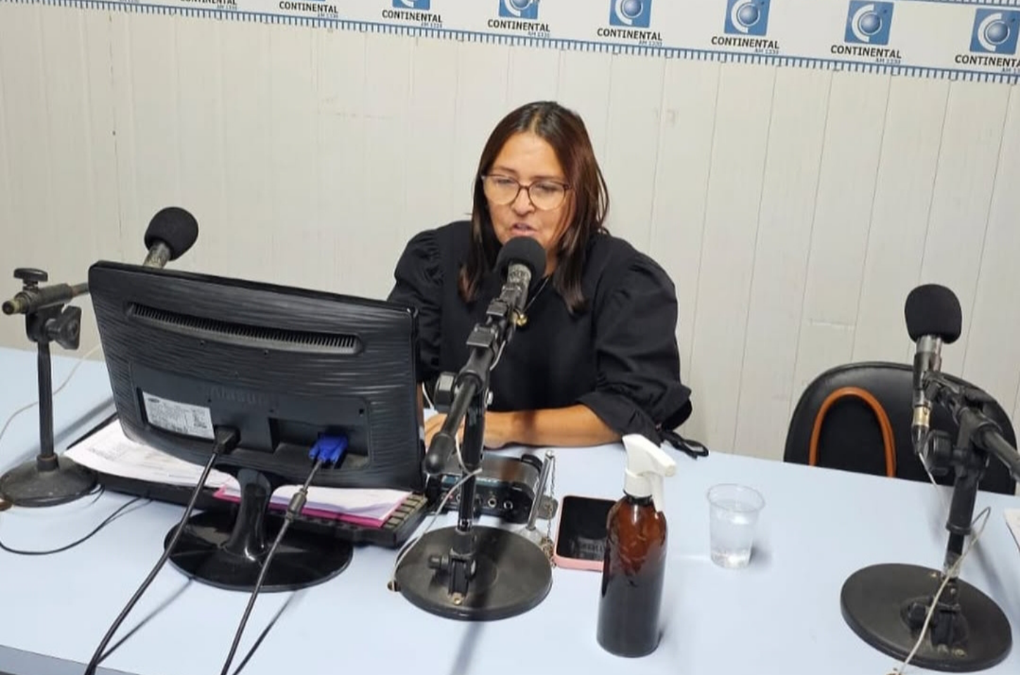 Secretária de Educação de Serrinha apresenta detalhes e tema central da Jornada Pedagógica