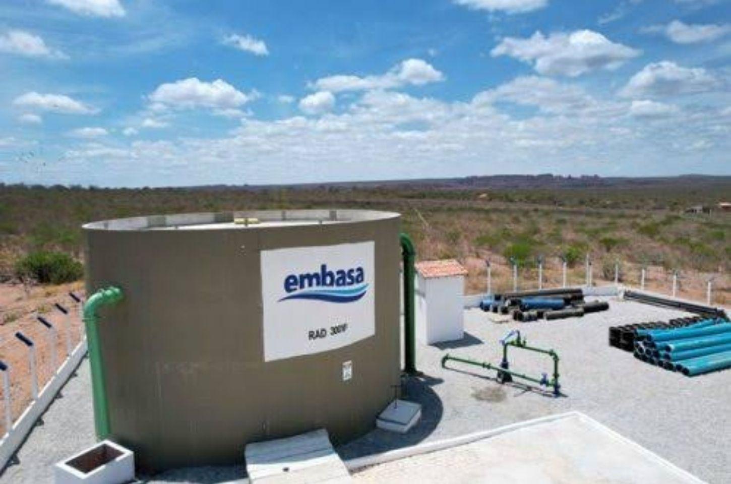 Vazamento em adutora interrompe abastecimento de água em Serrinha e Coité