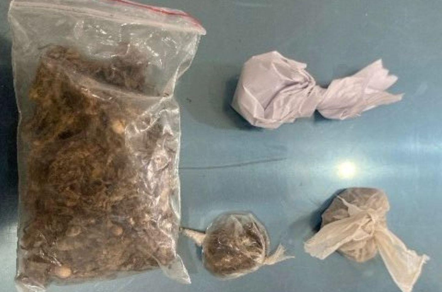 Homem é detido com drogas após trocas de tiros com a Polícia em Serrinha