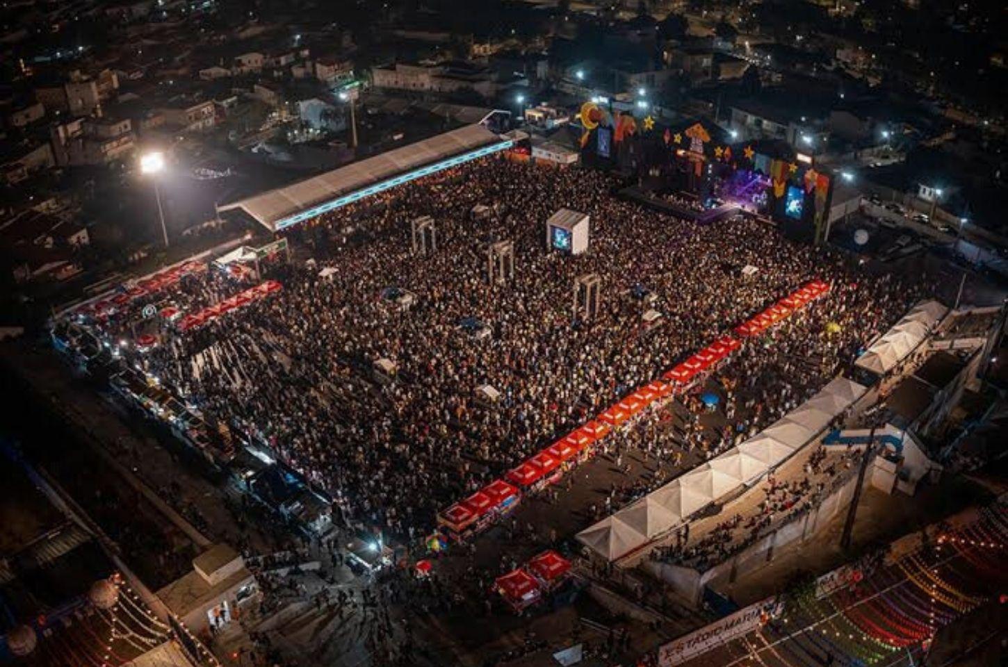 Prefeito Cyro anuncia as duas primeiras atrações do São João de Serrinha