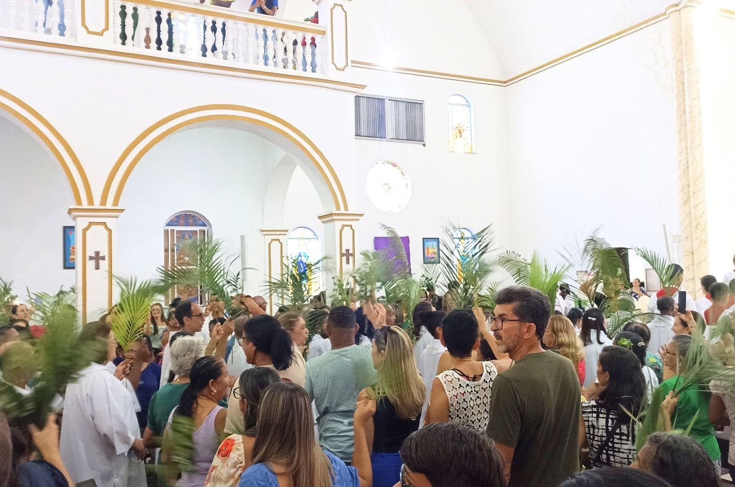 Semana Santa tem início com tradicional Caminhada de Ramos em Serrinha