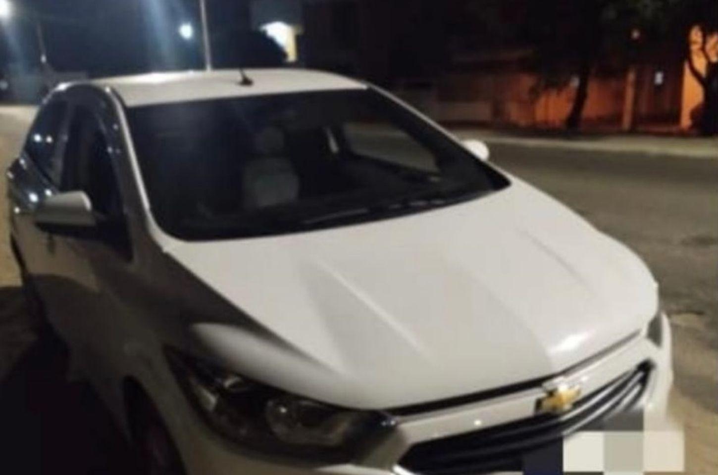 Veículo com restrição de furto é interceptado durante blitz em Conceição do Coité