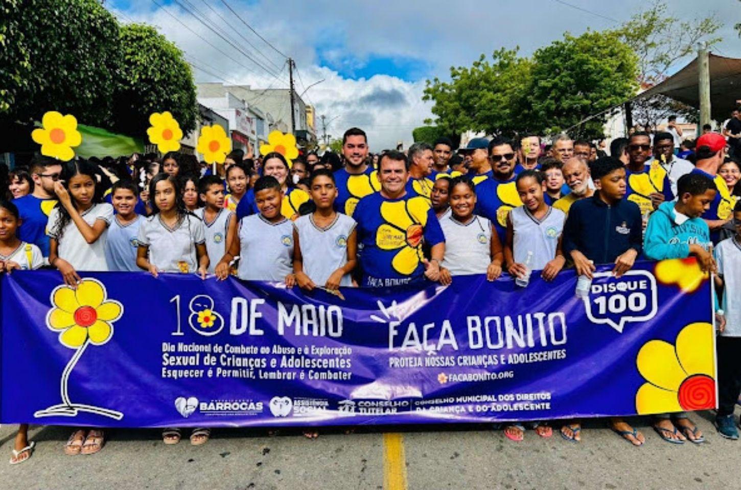 Barrocas realiza caminhada educativa e reforça luta contra abuso infantil