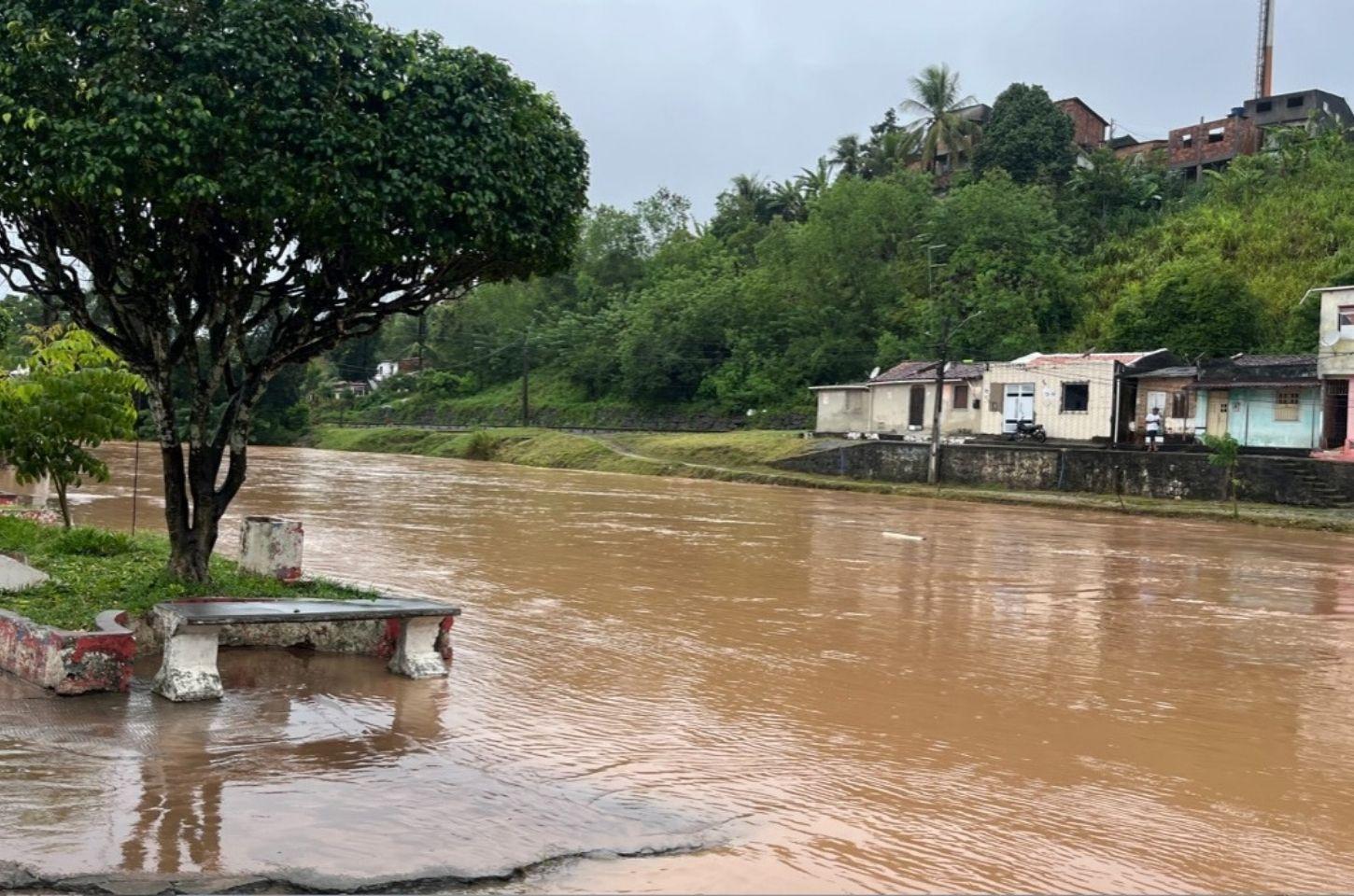 Chuvas intensas colocam 28 cidades baianas em estado de atenção: veja quais são