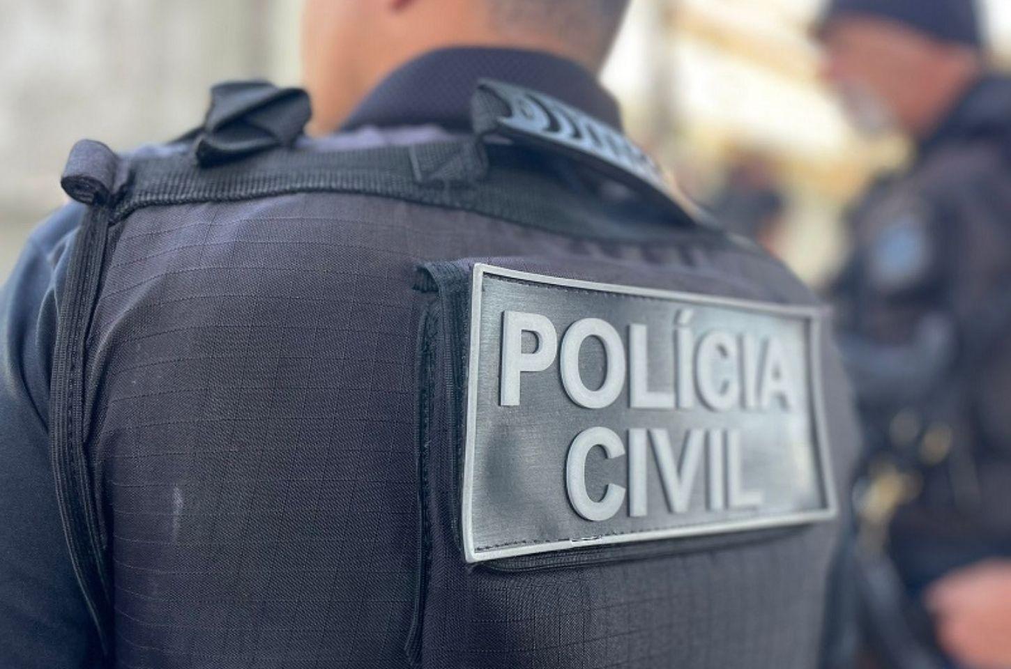 Funcionários são flagrados tentando furtar peças de loja em Serrinha