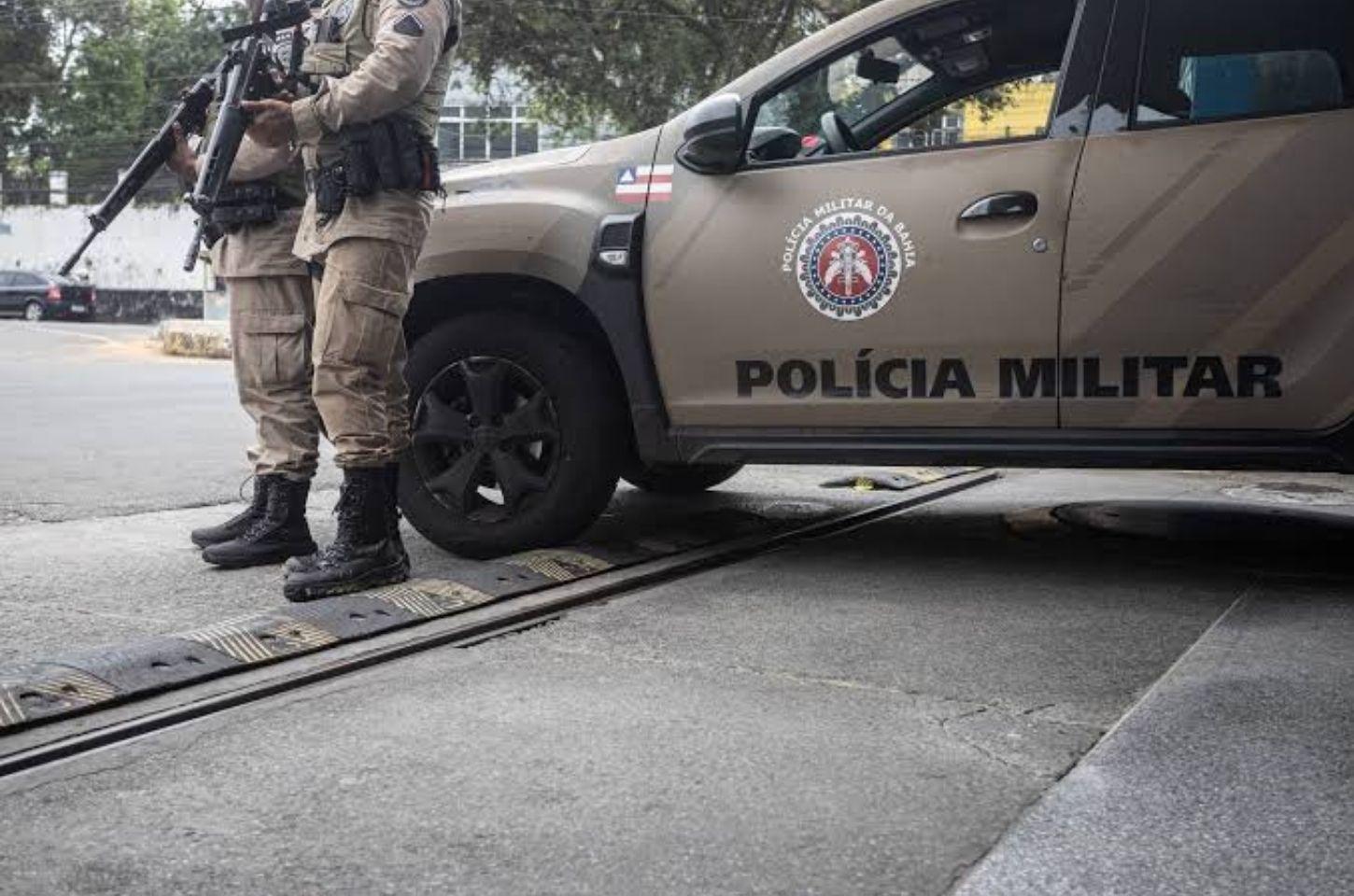 Jovem é flagrado com drogas durante motopatrulhamento em Serrinha
