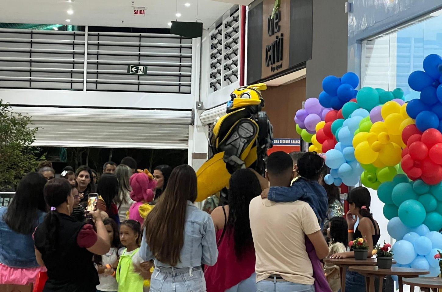 Villa Kids Park é inaugurado no Shopping Serrinha e faz sucesso entre a criançada