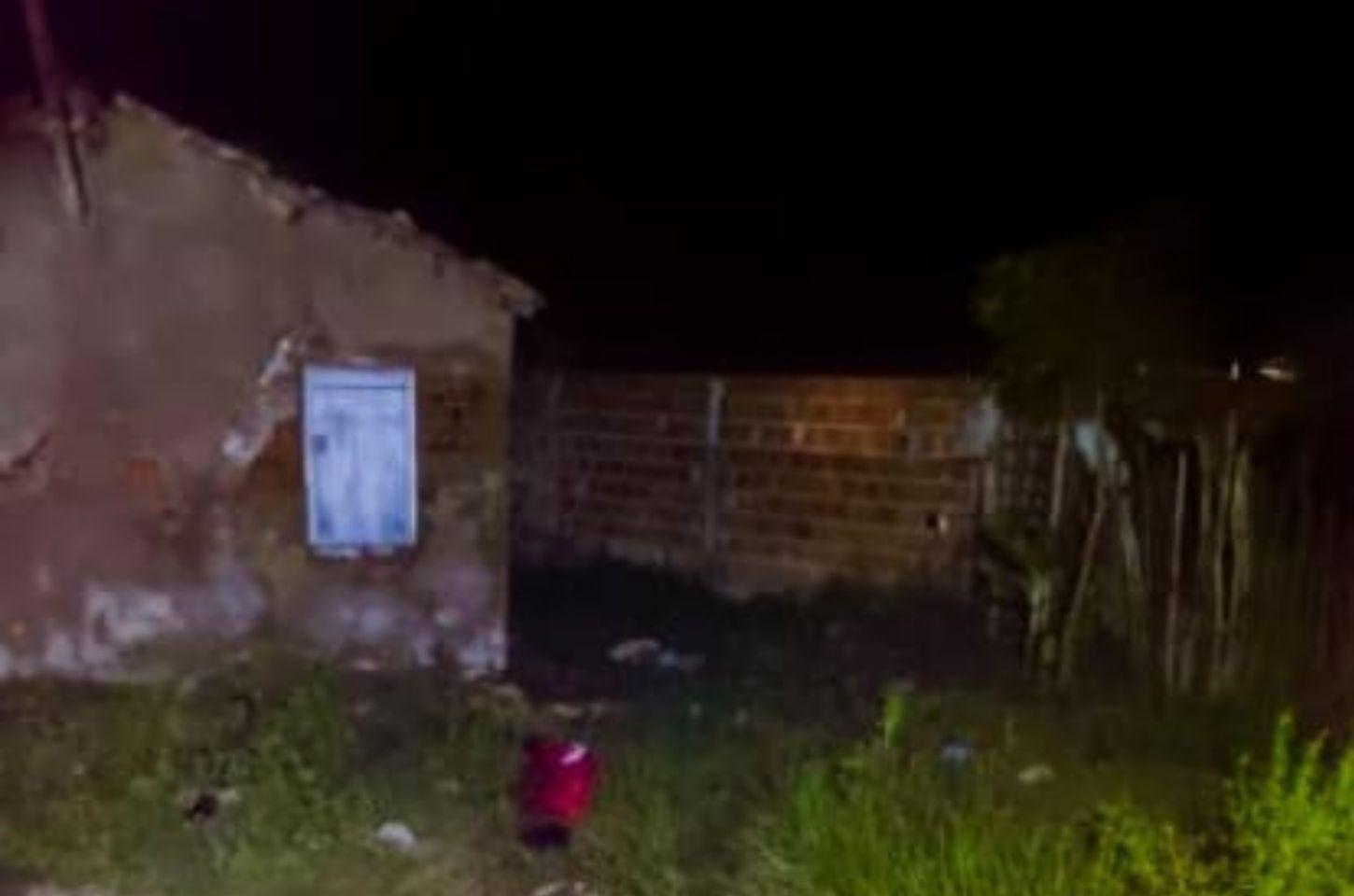 Dois homens são mortos a tiros em área isolada de Candeal