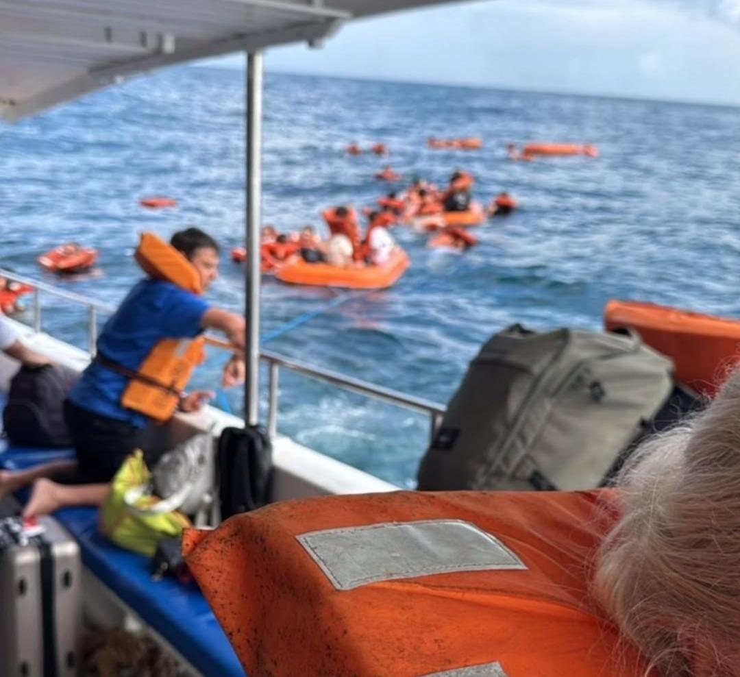 Colisão entre catamarã e barco de pesca é registrada na Ilha de Itaparica