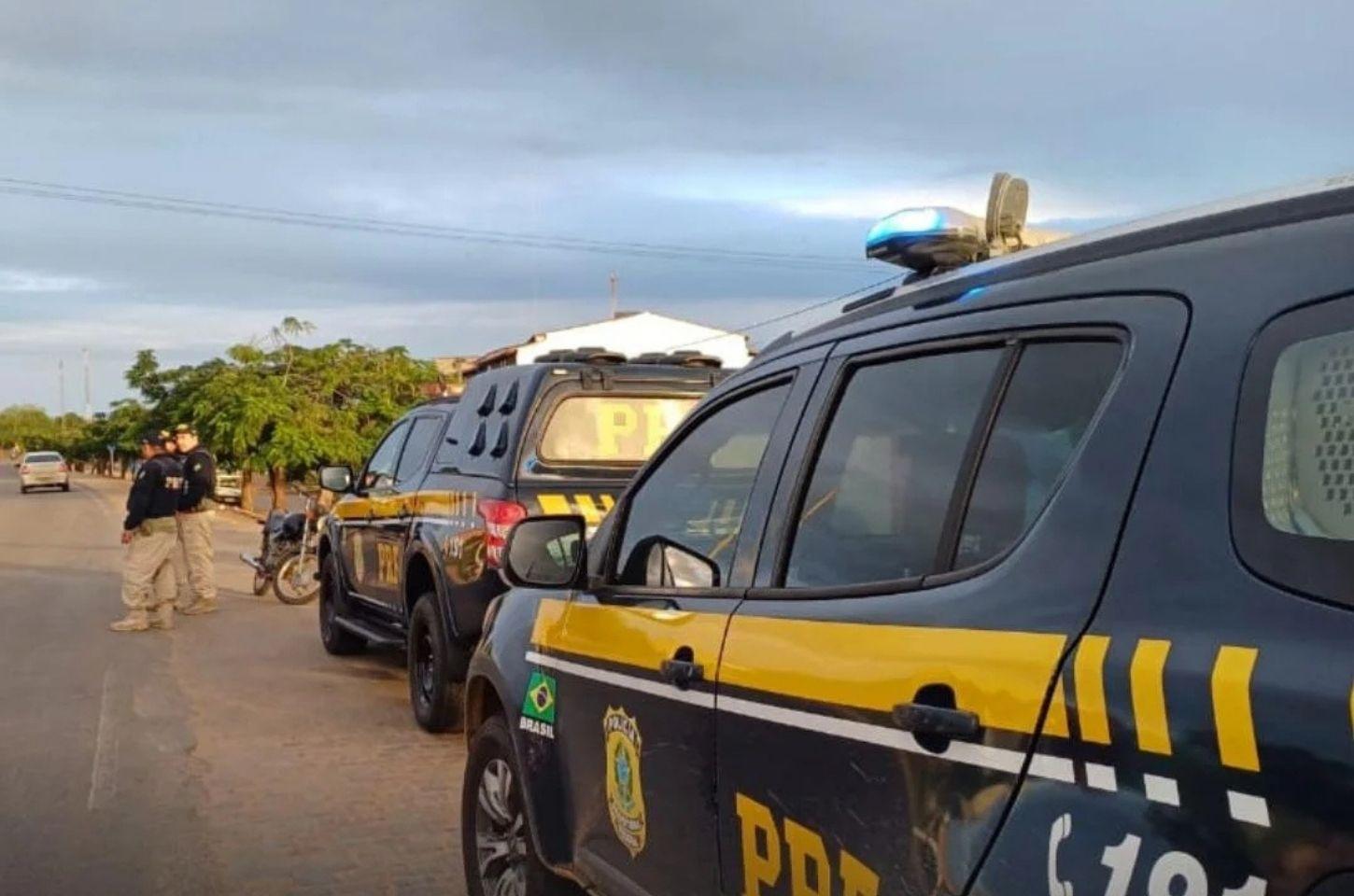 Condutor é flagrado com documento veicular adulterado durante abordagem na BR-116 Norte