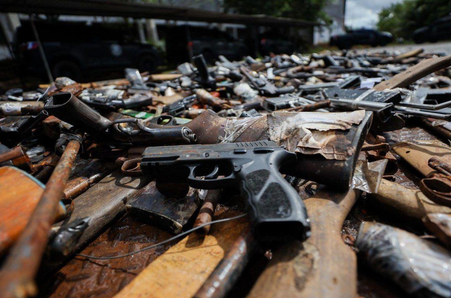 Mais de 3,7 mil armas de fogo foram apreendidas em ações na Bahia