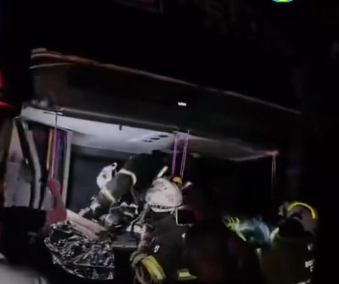 Sobe para três o número de mortos em acidente envolvendo ônibus da banda de Netto Brito