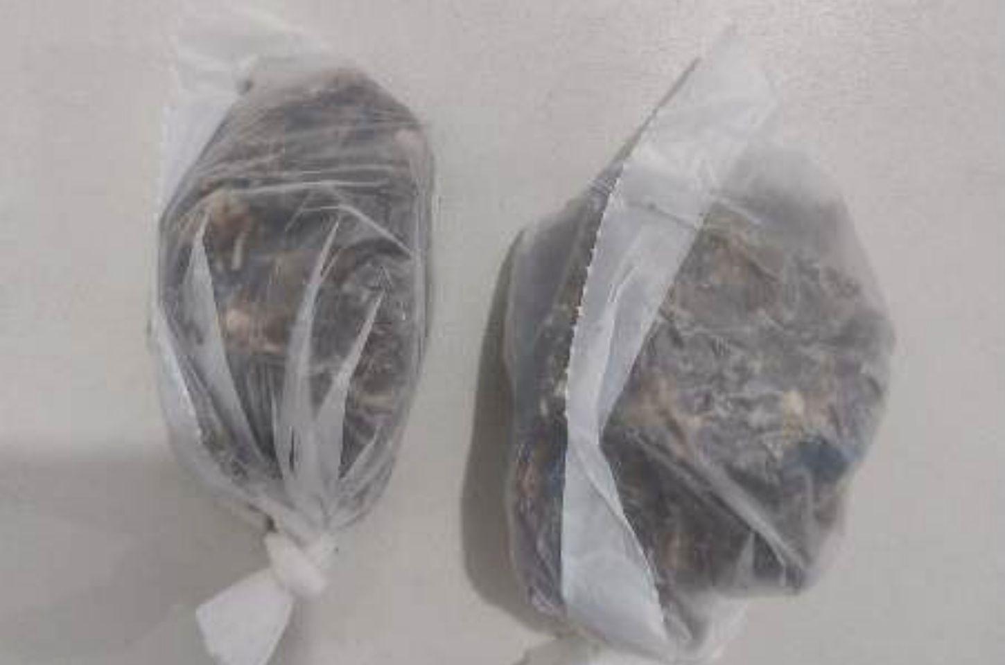Suspeito foge e PM apreende drogas em Serrinha