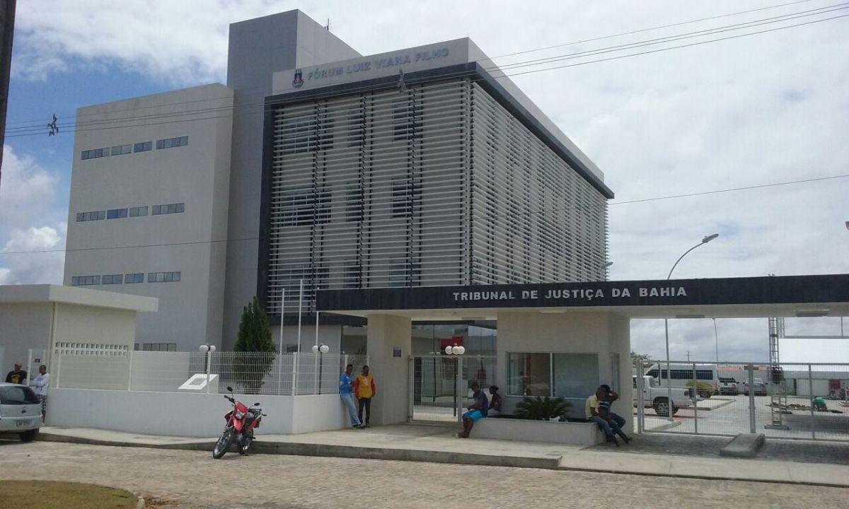 Advogado denuncia morosidade judicial em Serrinha e cobra agilidade do Judiciário