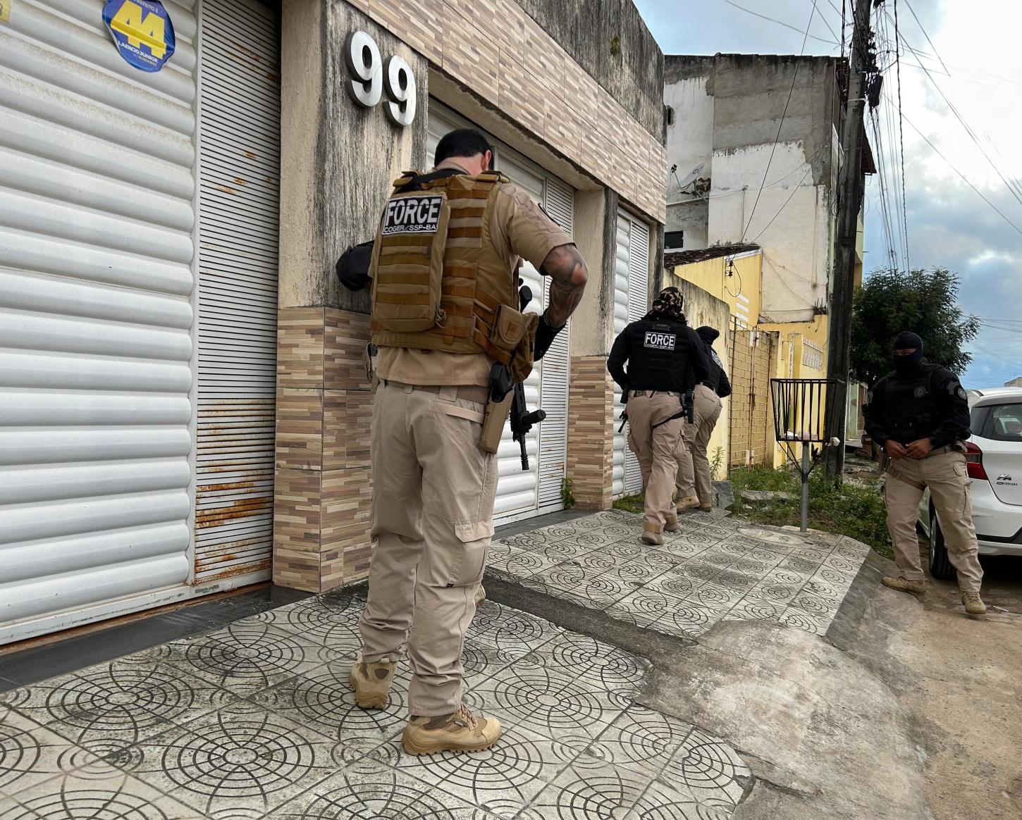 Homem é preso na Bahia por aplicar golpes usando identidade falsa de vidente