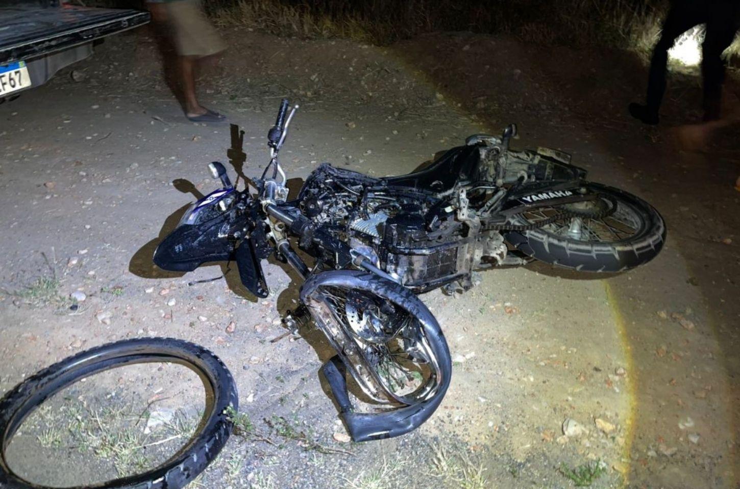 Motociclista morre após colisão com carro na BA-120 em Retirolândia