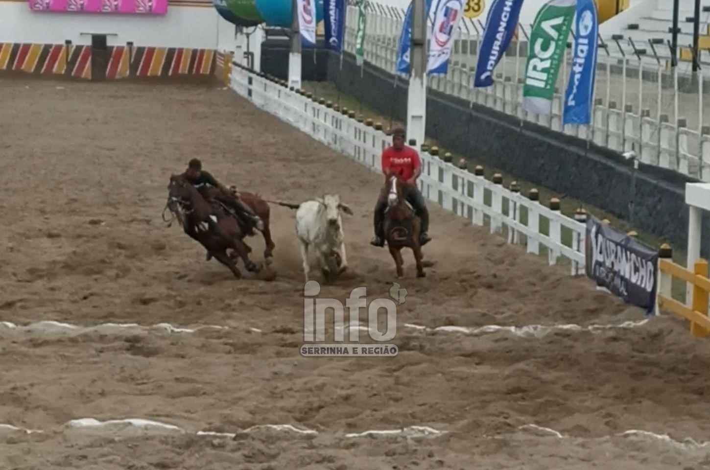 Valeu boi: Disputas entre vaqueiros são iniciadas no Parque Maria do Carmo