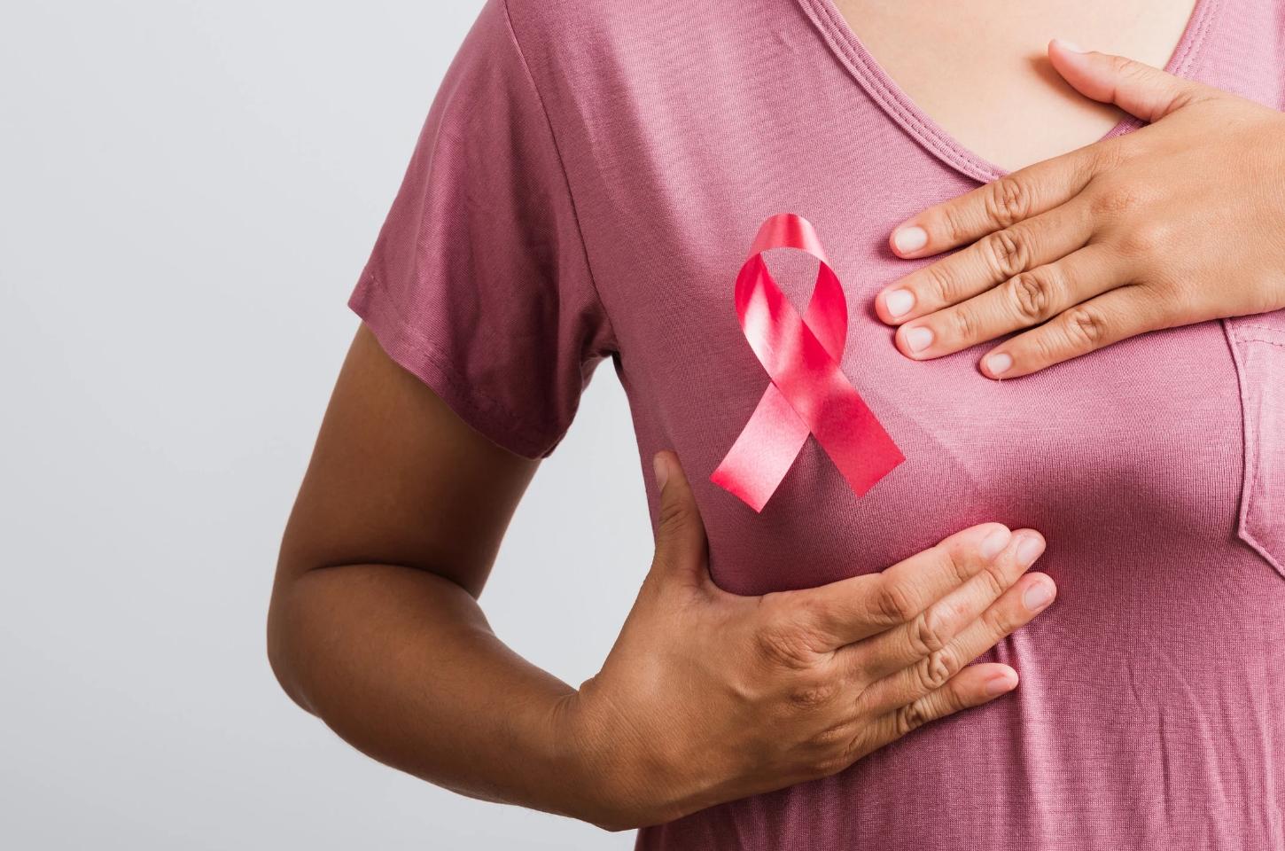 Outubro Rosa: o mito que ainda atrapalha o diagnóstico