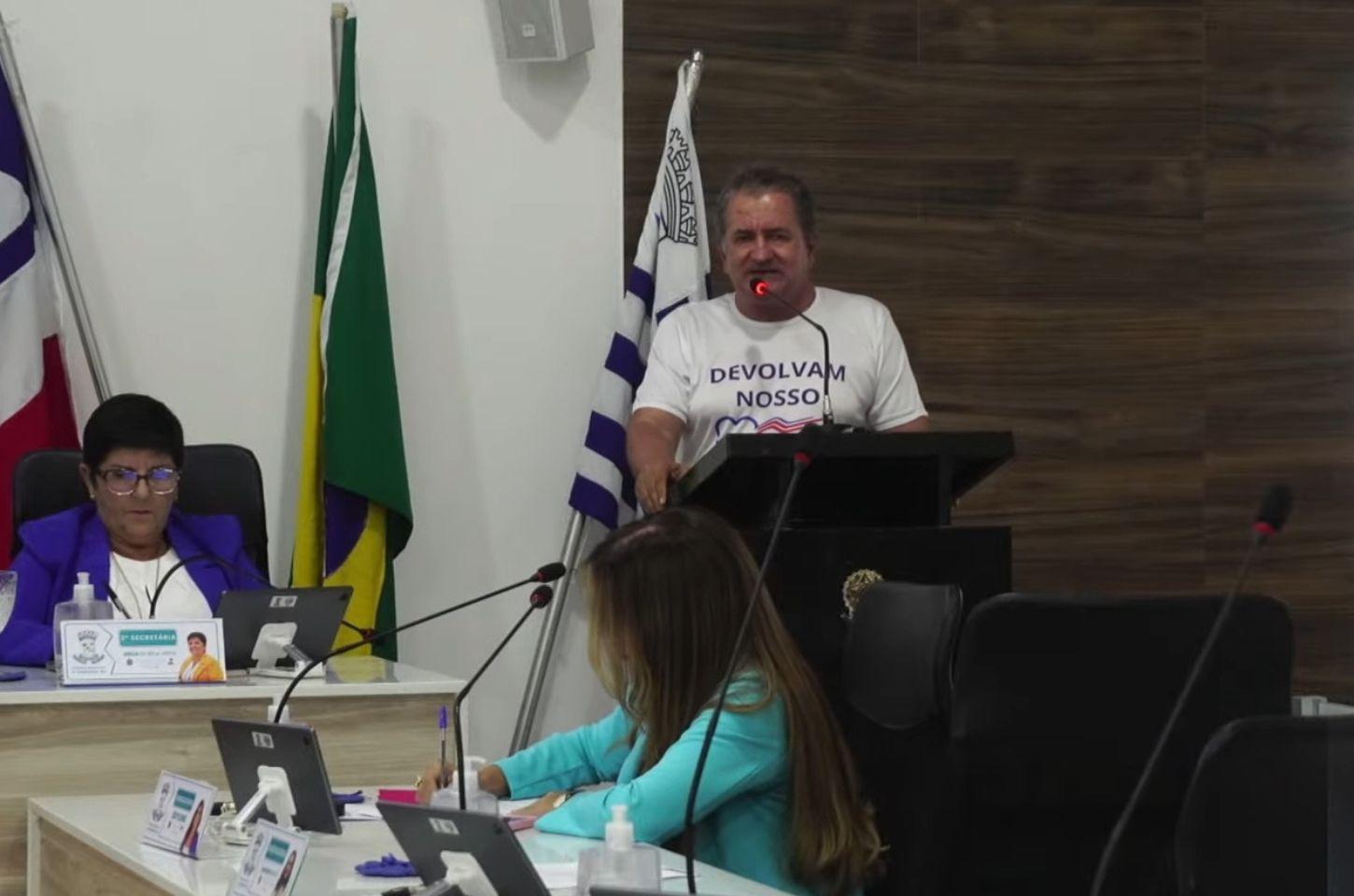 “Estamos pedindo socorro”, diz representante sobre falhas no Planserv em sessão na Câmara de Serrinha