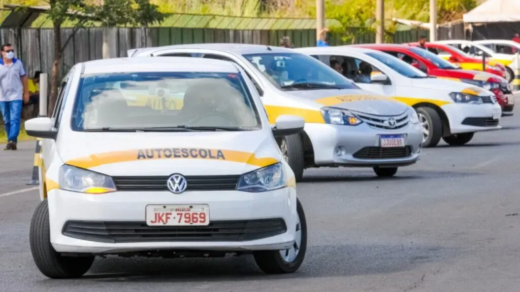 Contran aprova fim da obrigatoriedade de Autoescola para obtenção da CNH