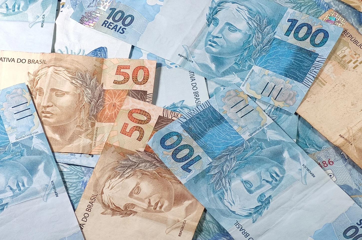 Governo Federal projeta salário mínimo em 2026; Aumento pode ser de 6,6%