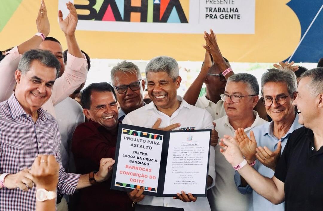 Governador autoriza pavimentação entre Barrocas e Teofilândia e anuncia novas obras viárias na zona rural