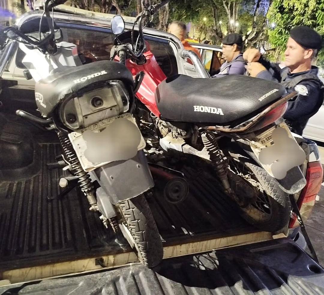 Motocicletas com irregularidades são apreendidas durante blitz em Serrinha