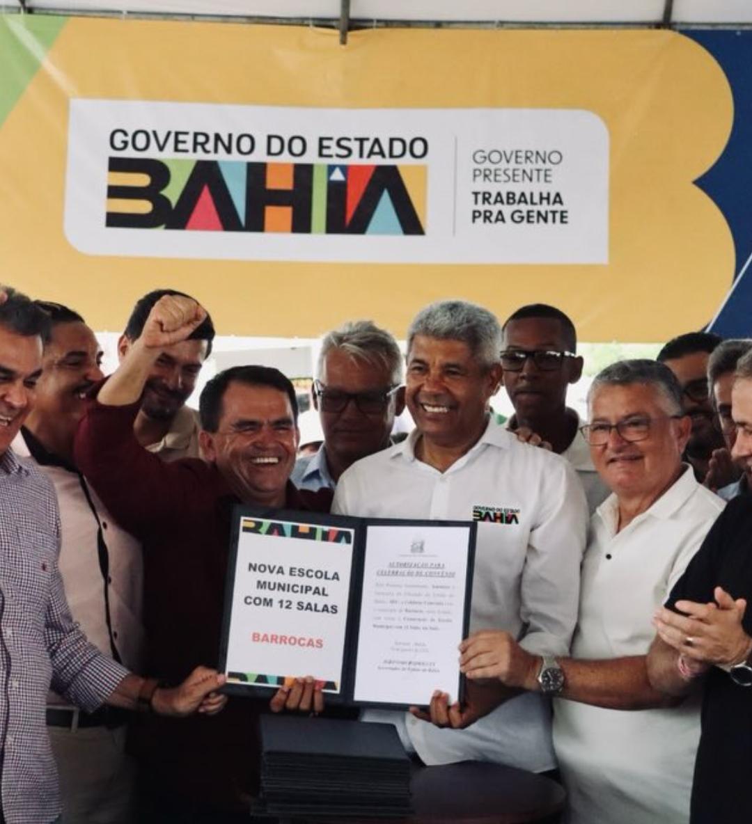 Prefeito de Barrocas anuncia data de inauguração de nova escola