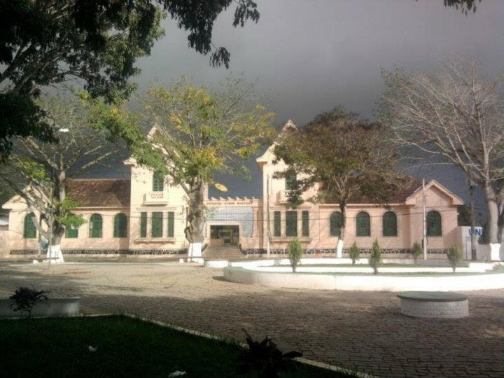Prefeito Cyro solicita cessão do prédio do Rubem Nogueira e revela novo plano para o espaço