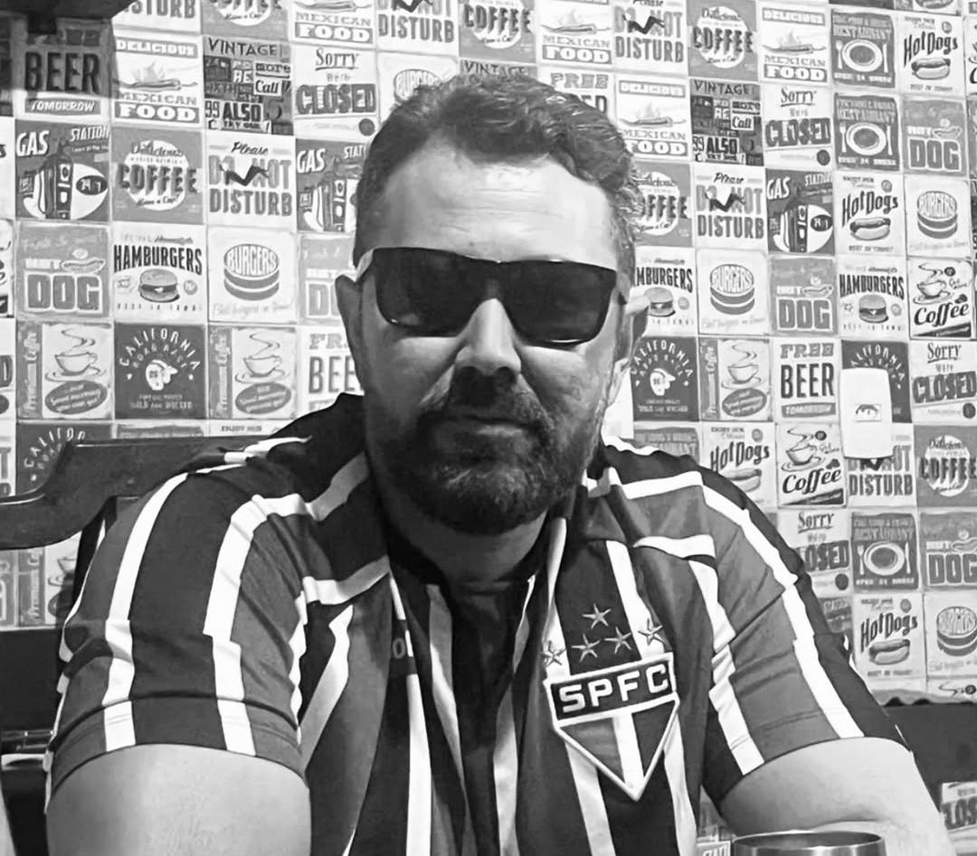 Professor da rede municipal de Serrinha morre após dias internado devido a acidente de trânsito