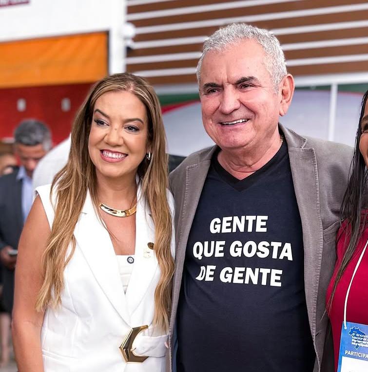 Edylene Ferreira anuncia articulação com senador Angelo Coronel para envio de emendas a Serrinha