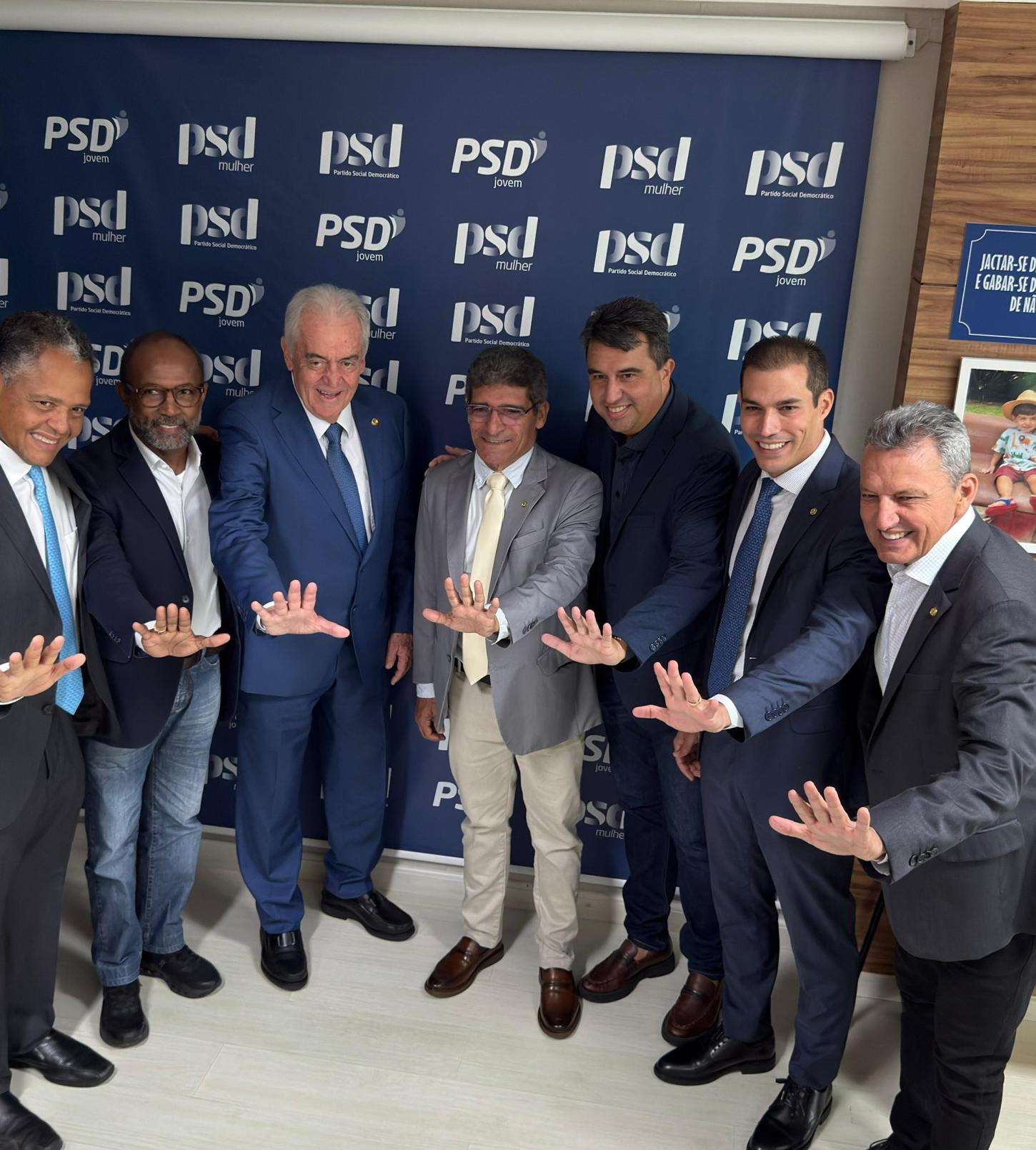 Ex-prefeito de Serrinha Adriano Lima anuncia filiação ao PSD: 