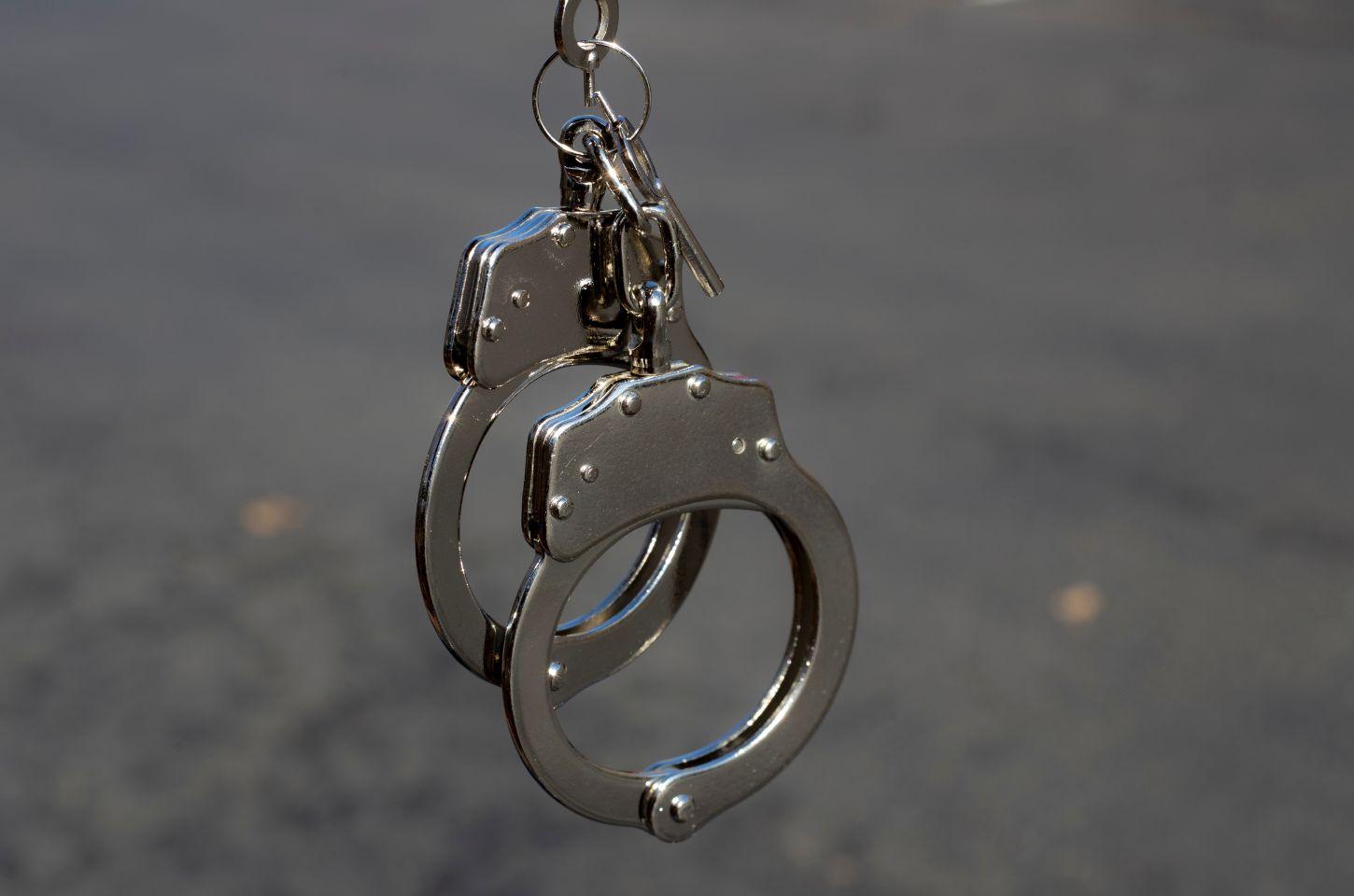 Homem com mandado de prisão por assalto é detido pela CETO em Barrocas