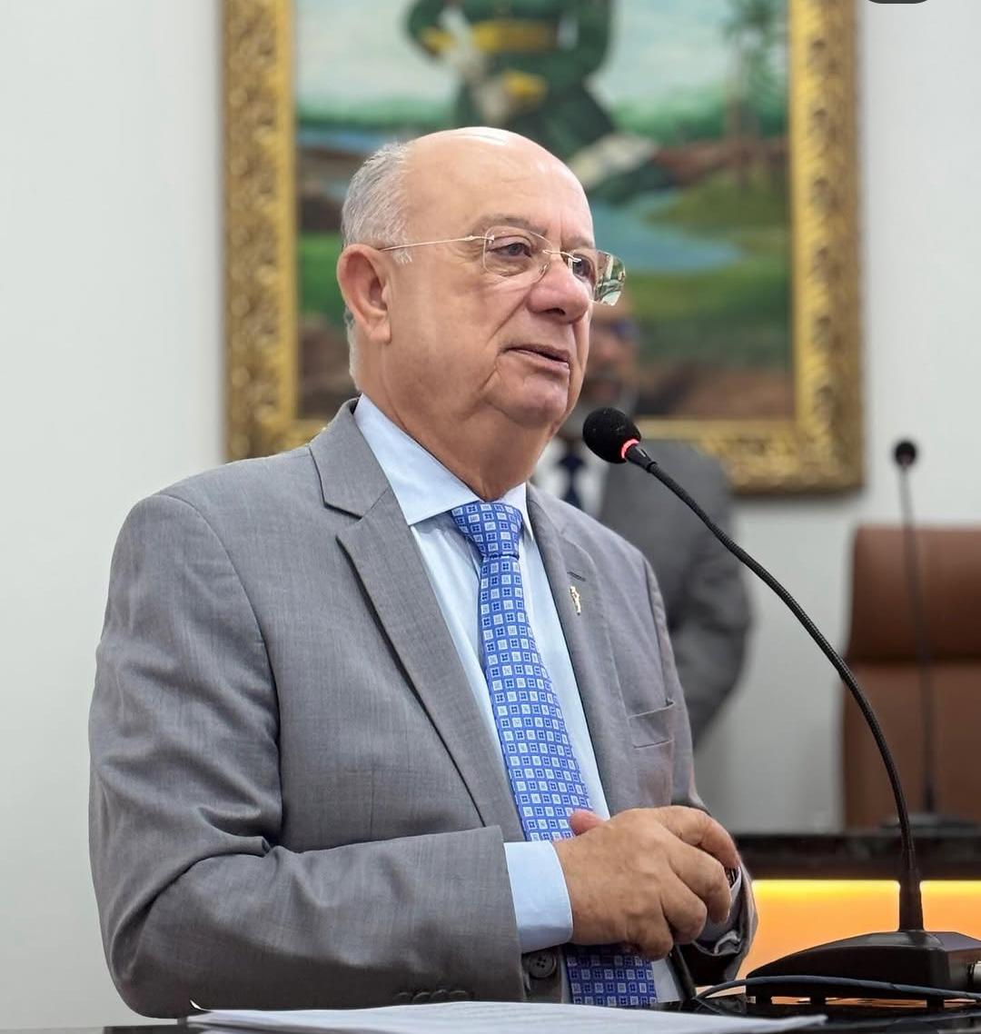 José Ronaldo bate martelo sobre ser ou não candidato a vice-governador na chapa de ACM Neto